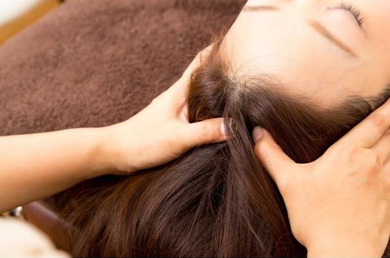 enjoying-in-massage-royalty-free-image-1623653265